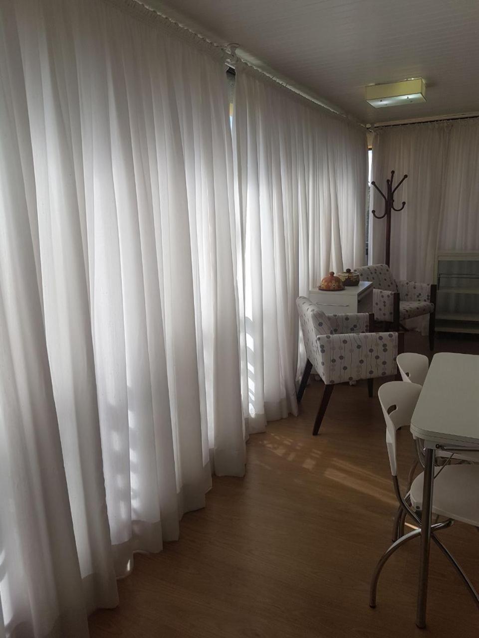 Aparthotel Cond. Chateau Montpellier Campos do Jordão